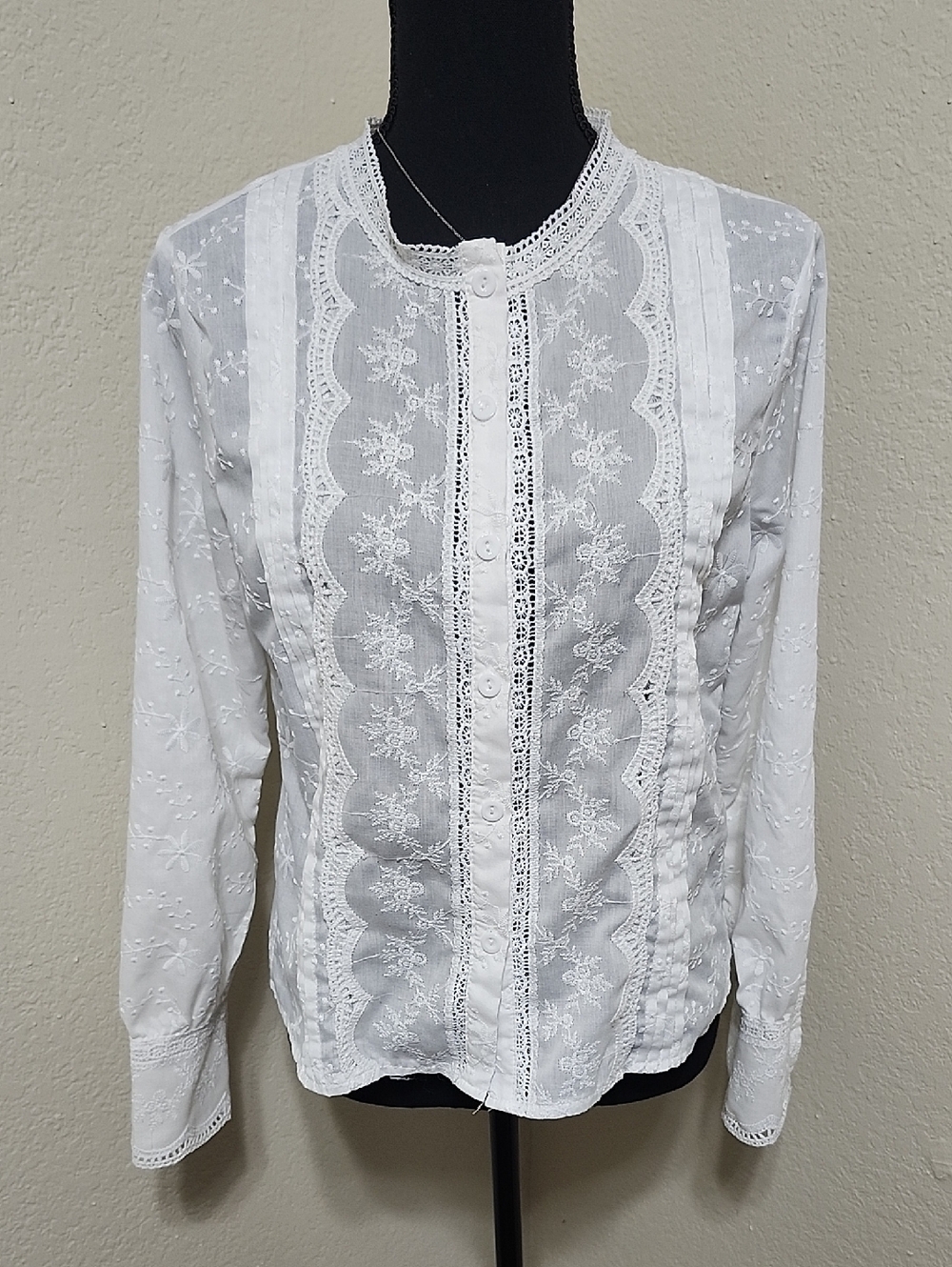 Poéselle White Floral Eyelet & Lace Blouse Victorian Cottagecore Prairie Top  M